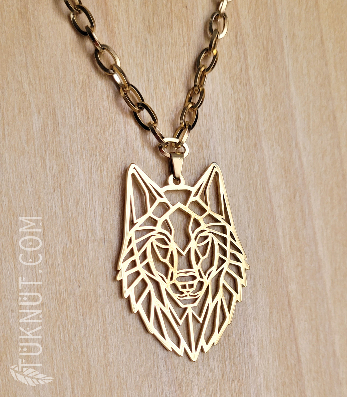 Collier d'inspiration autochtone avec pendentif (loup) sur chaîne en acier inoxydable (couleur : or) TUKNUT
