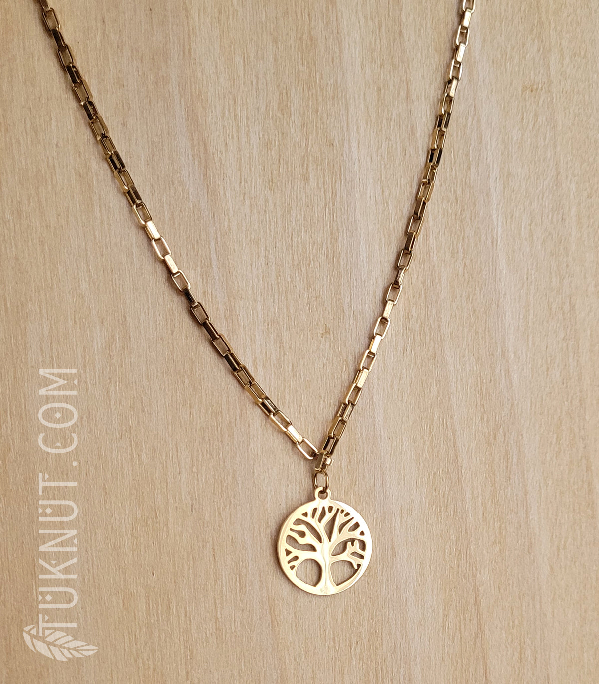 Collier d'inspiration autochtone avec pendentif (arbre de vie) en acier inoxydable (couleur : or) TUKNUT