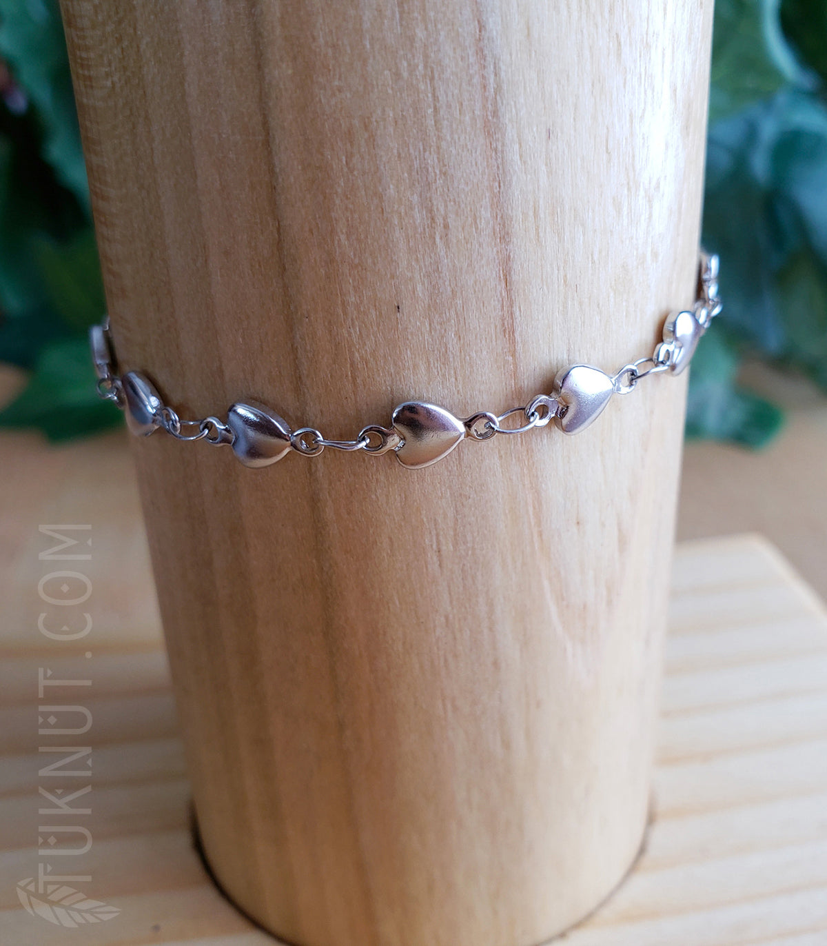 Bracelet en acier inoxydable avec petits coeurs (couleur : argent) TUKNUT