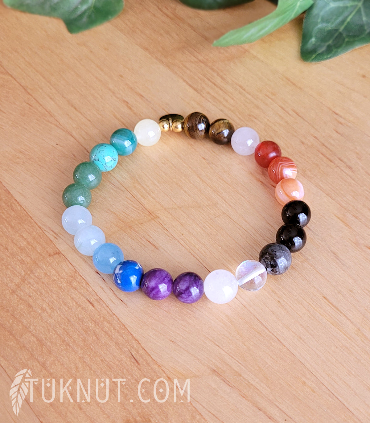 Bracelet extensible Chakra avec oeil de tigre, quartz d'Angola, cornaline, sardonyx, onyx, labradorite, pierre de lune, jade, turquoise et acier inoxydable (couleurs : brun, blanc, orange, noir, gris, translucide, mauve, bleu, aqua, vert, jaune et or) TUKNUT