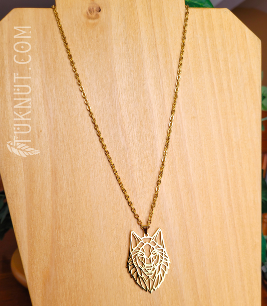 Collier d'inspiration autochtone avec pendentif (loup) sur chaîne en acier inoxydable (couleur : or) TUKNUT