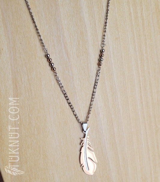 Collier en acier inoxydable avec pendentif (plume) (couleurs : argent et or rose) TUKNUT