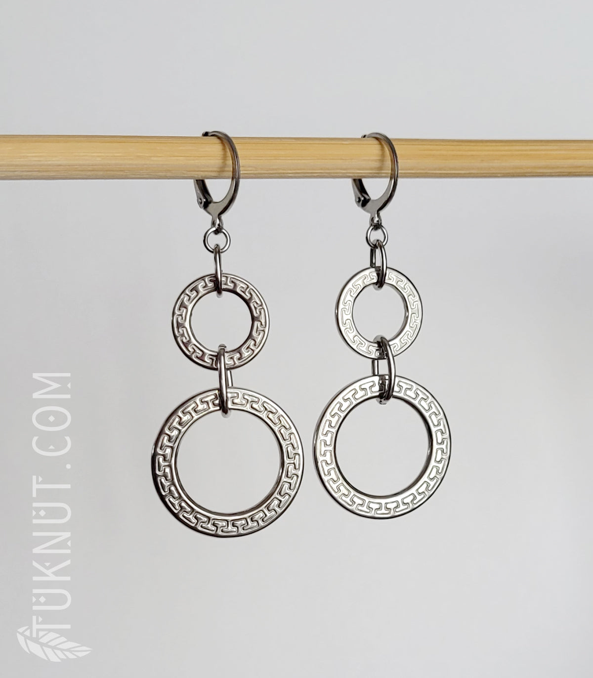 Boucles d'oreilles (à levier) en acier inoxydable avec anneaux d'inspiration grecque (couleur : argent) TUKNUT
