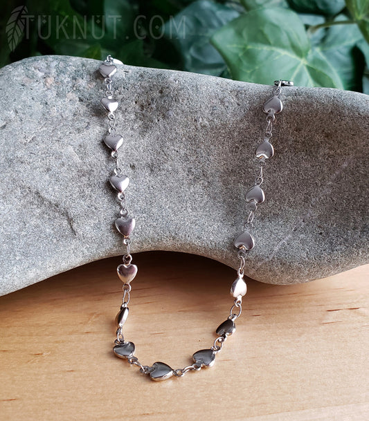 Collier en acier inoxydable avec petits coeurs (couleur : argent) TUKNUT