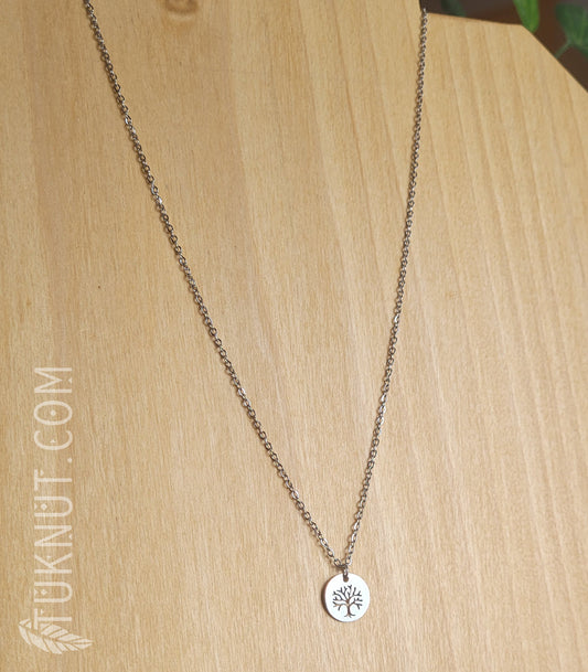 Collier d'inspiration autochtone avec pendentif (arbre de vie) en acier inoxydable (couleur : argent) TUKNUT